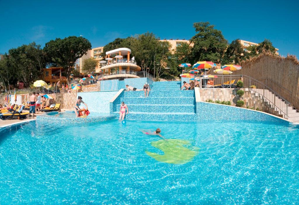 Hotel Sunrise Golden Sands — photo 1