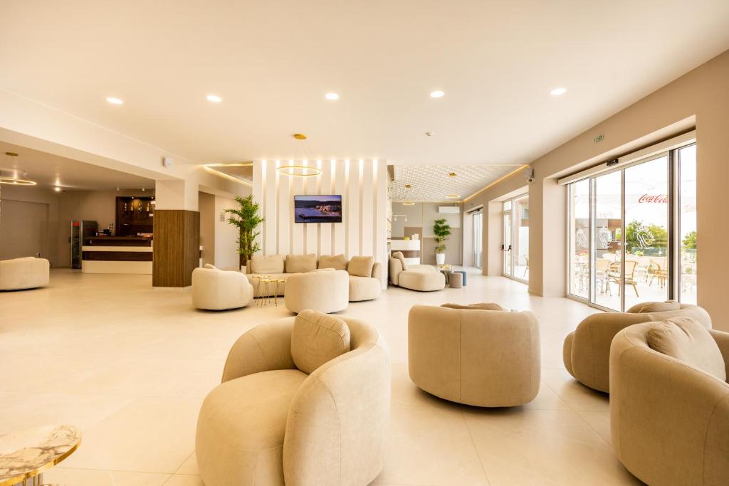 Royal Bay Resort & Aqua Park - All Inclusive and Free beach accsess photo 3