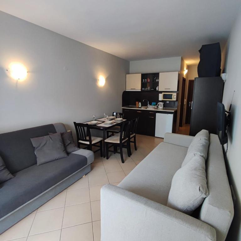 Sunset Beach 3 - Apartments photo 2