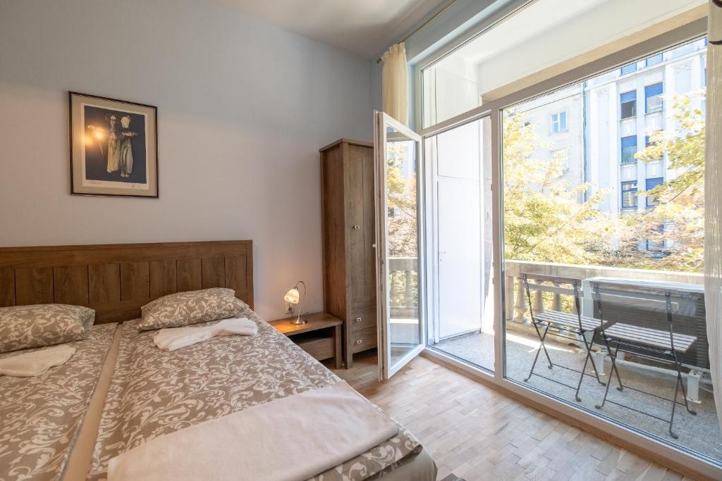 Urban Haven Retreat — photo 1