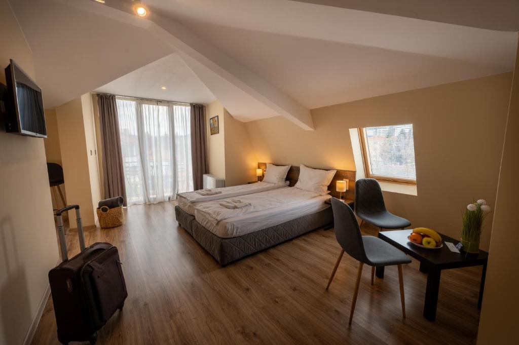 Family Hotel Konstantinovi photo 2