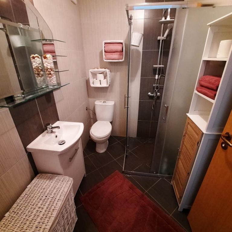 Studio Apartment with Pool View photo 3
