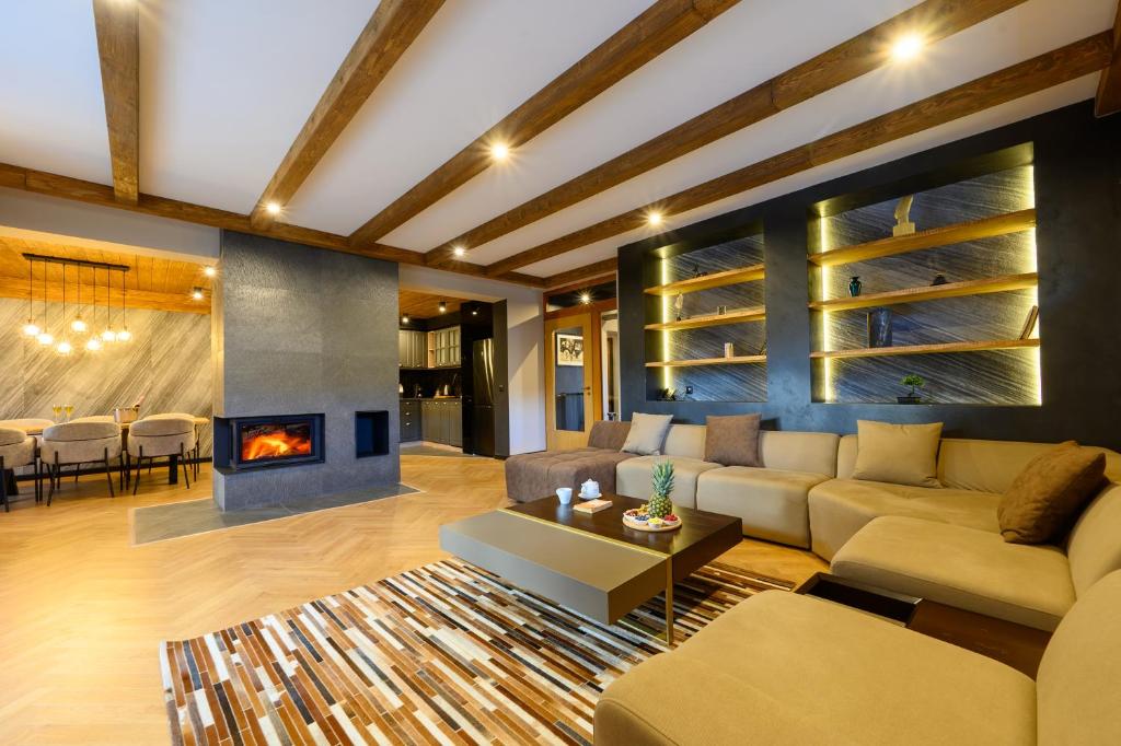 Three Bedroom Luxury Villa photo 2