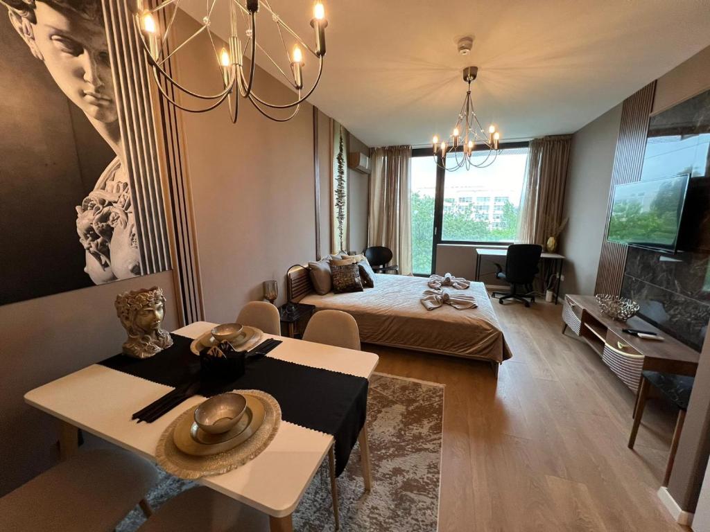 Rome Stylish Apt w Working Space and WiFi near UNSS — photo 1