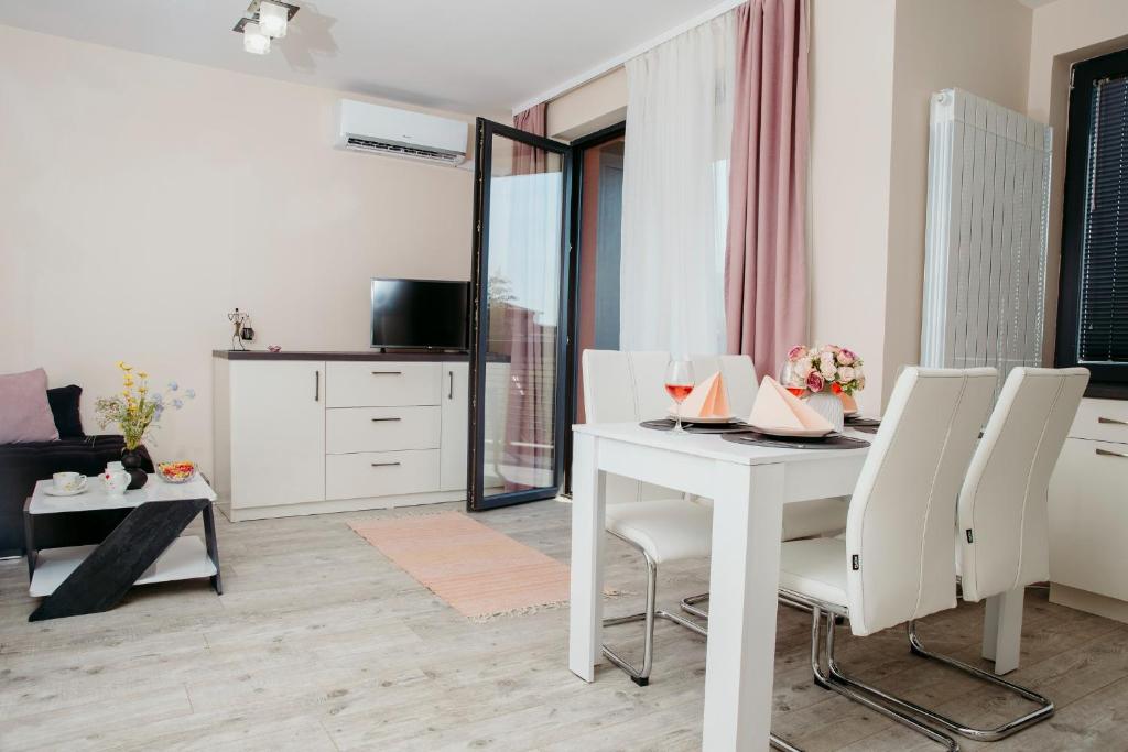 Rose Valley apartment photo 2
