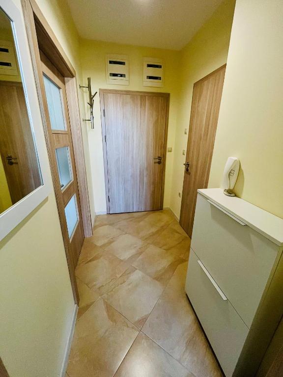 Seaside View Apartment in Varna photo 3