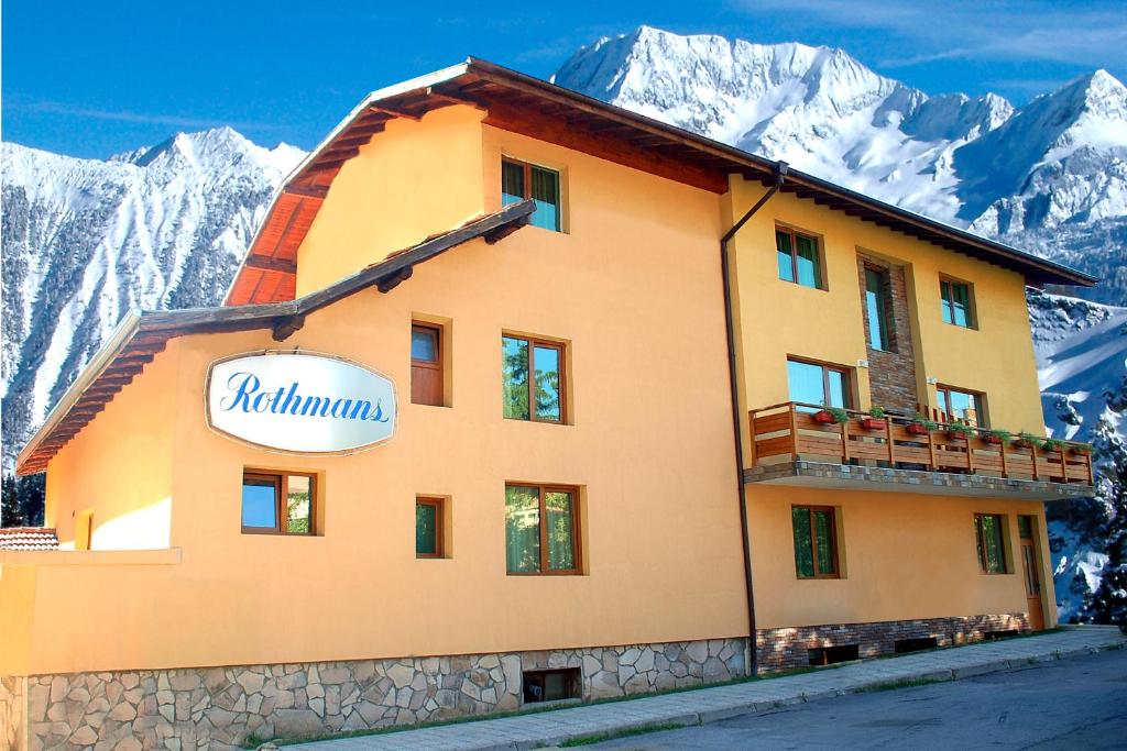 Hotel Rothmans-Breakfast - Free parking - Lobby — photo 1