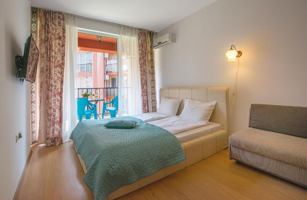 Sunny View Central Holiday Apartments photo 2