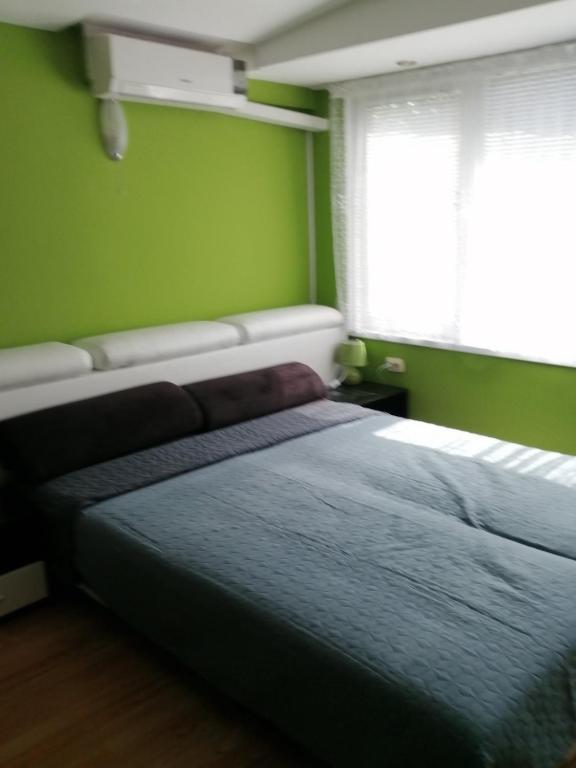 Top Center Apartment and Rooms Varna photo 2