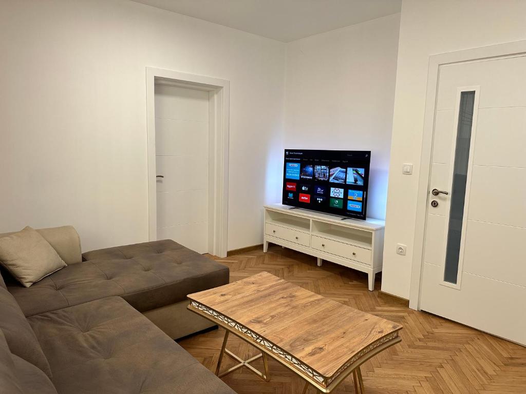 Romantic City Central Apartment — photo 1