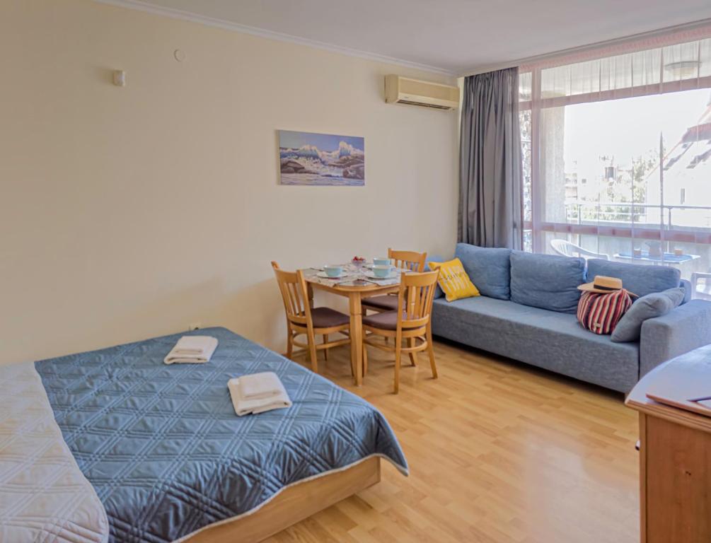 Sun City I Apartments photo 2