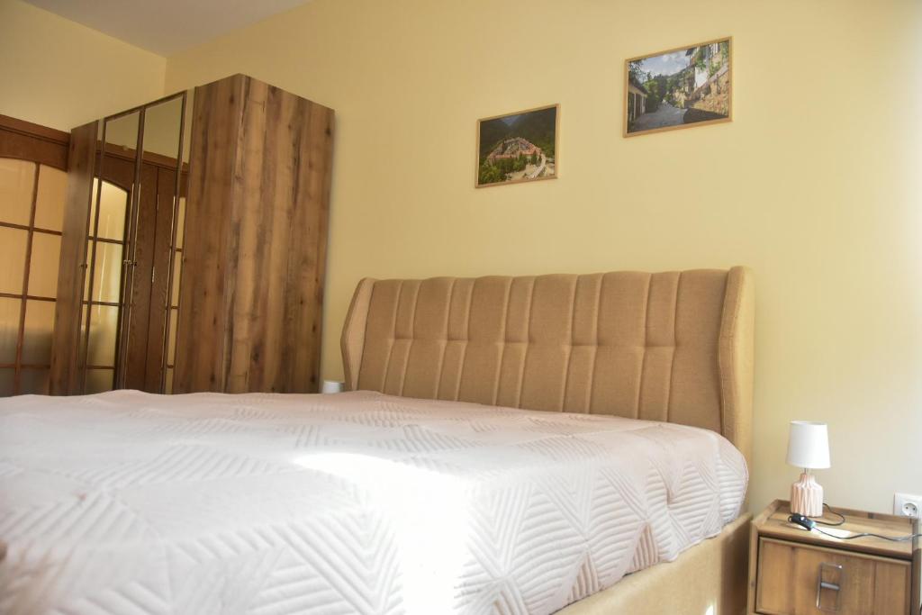 Trimaya apartment - comfort in the top city center photo 2