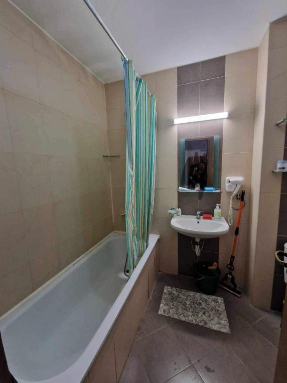 Saint John Hill Apartment photo 3