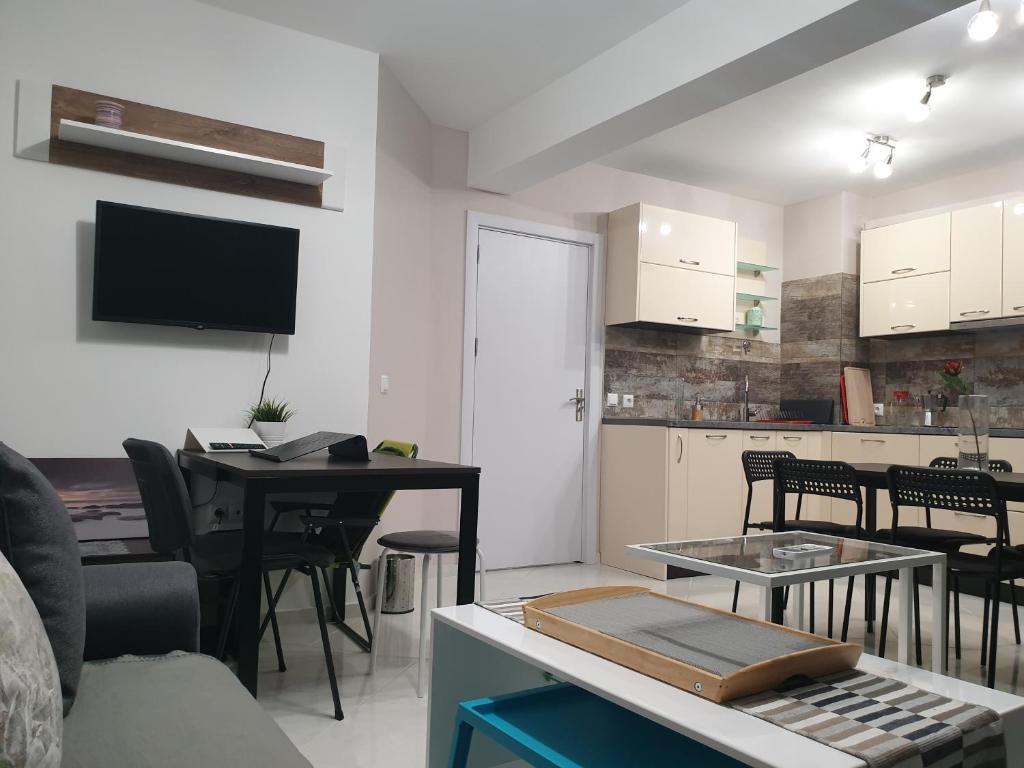 New The Twins Varna Two-Bedroom, Apt 5 at 15 Tsani Ginchev Street, floor 3 — photo 1