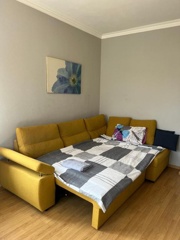 Rio Sunny 2BDR Apt near NDK - Metro - non-stop paid public Parking photo 2