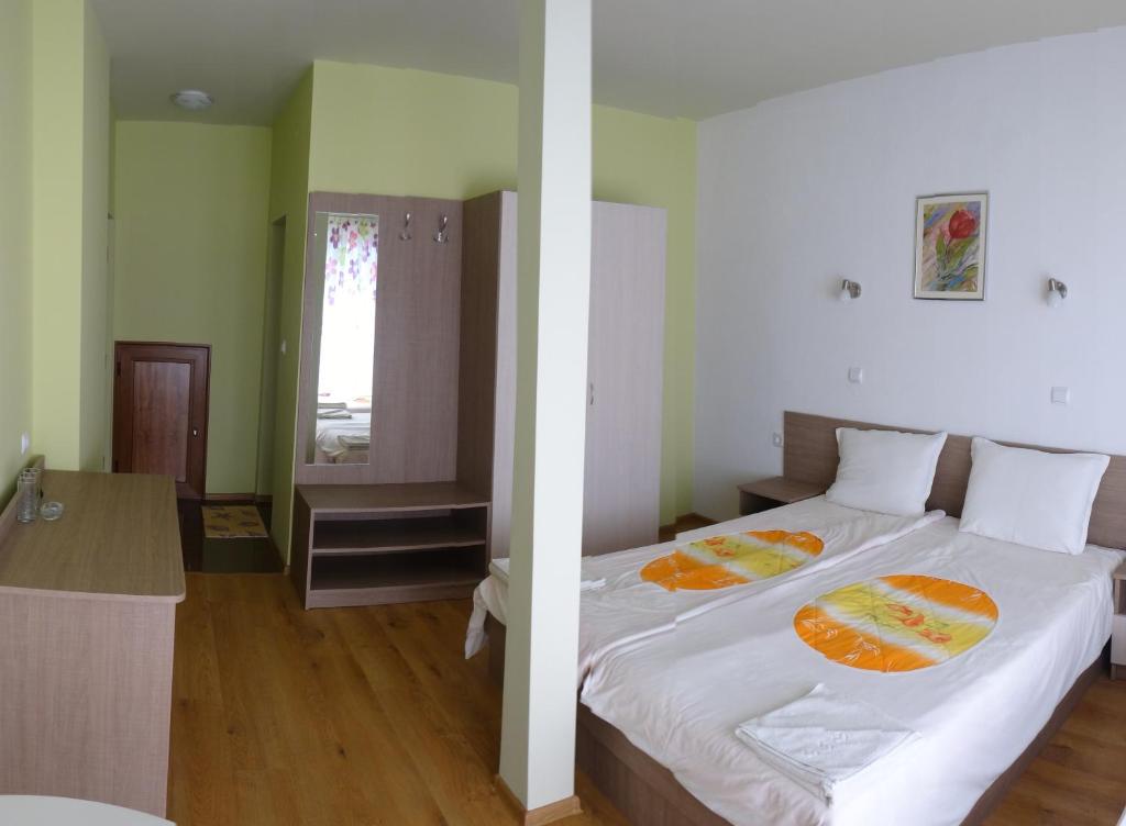 Guest House Rosa photo 2