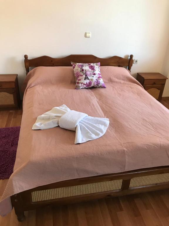 Yovkovata Kyshta photo 2