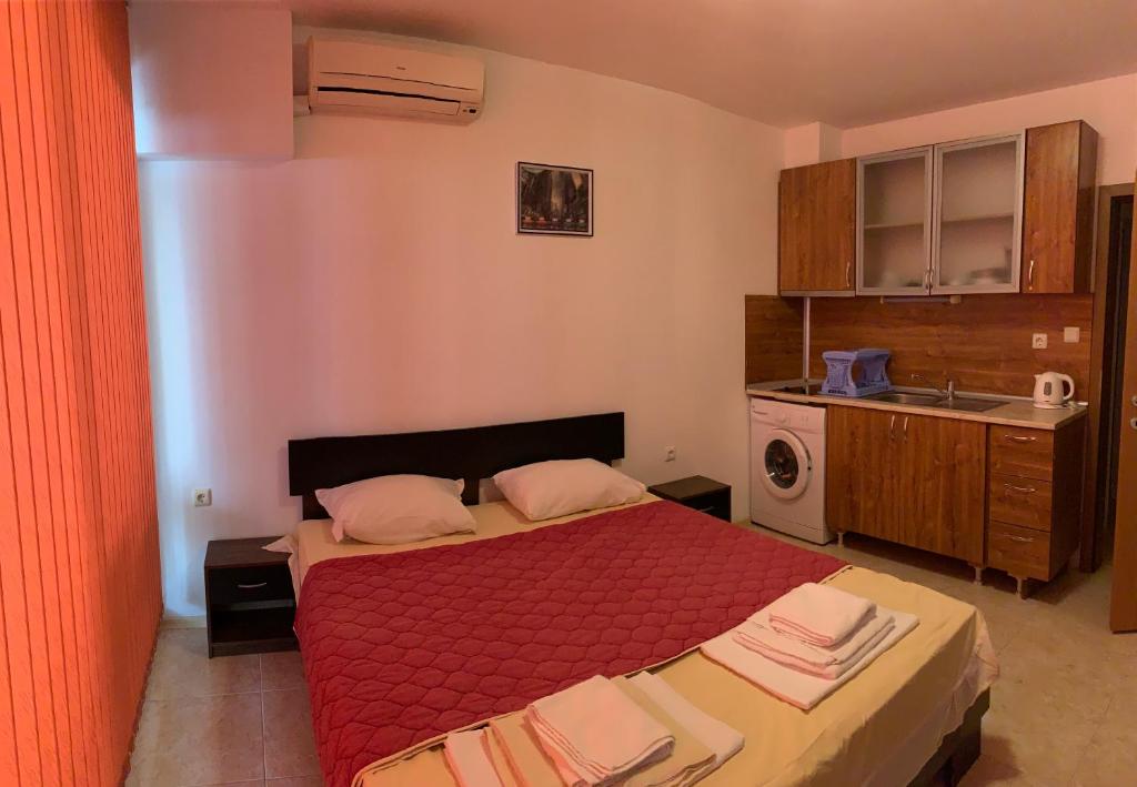 Stamopolu Parter photo 2