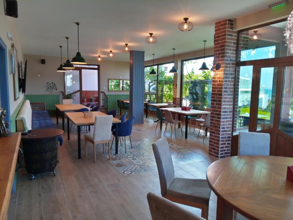 St. George Guest House photo 2