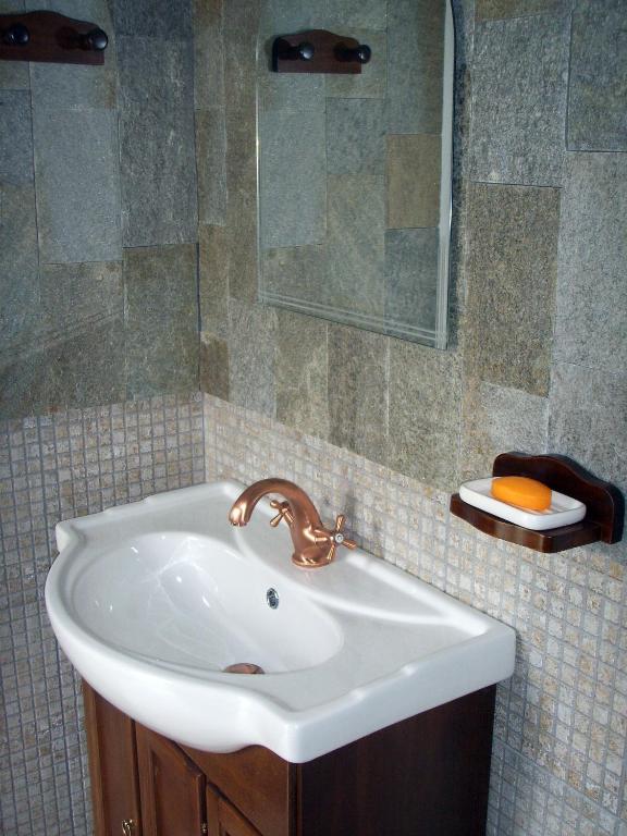 The Lake Villa photo 3