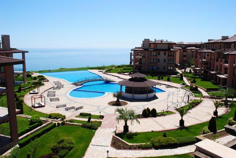 Sea View & infinity pool apartments in Kaliakria resort photo 2