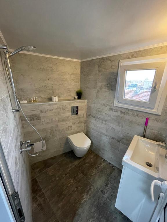 Studio flat in the heart of Burgas photo 3