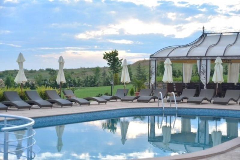 Lavender Lodge photo 3
