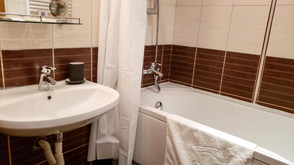 Semiramida Garden Apartment 12 photo 3