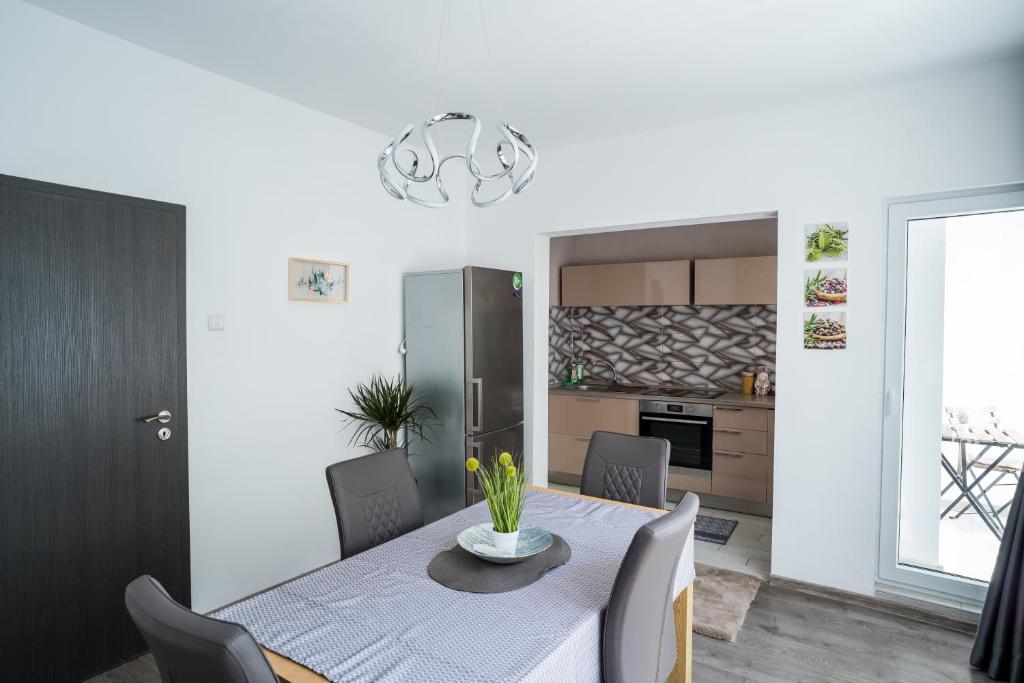 Black Sea Top Centre Apartments by Flat manаger photo 3