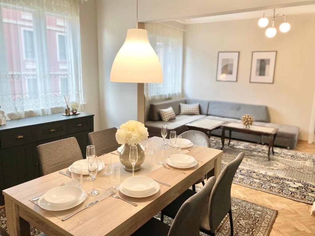 Top Centre Sofia Apartment for 6 Guests — photo 1