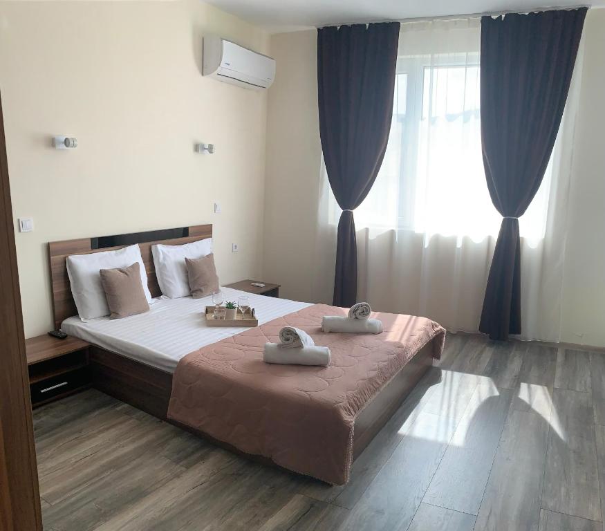 Sea View Apartment photo 2