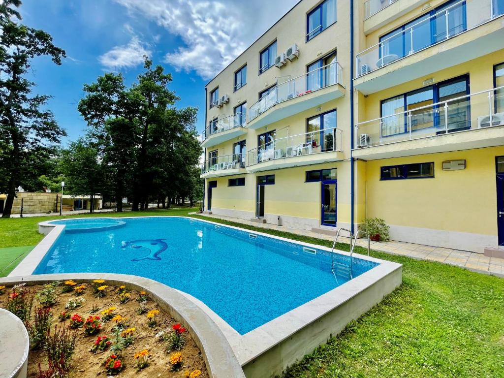 Solei Apartments photo 3