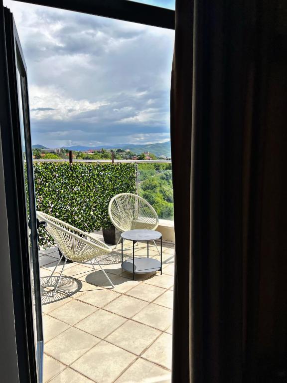 ROOF TOP LUXURY photo 3