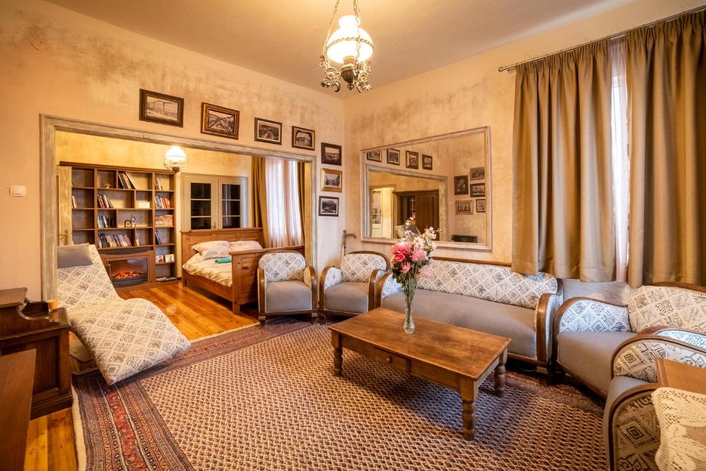 Zlatanov Residence — photo 1