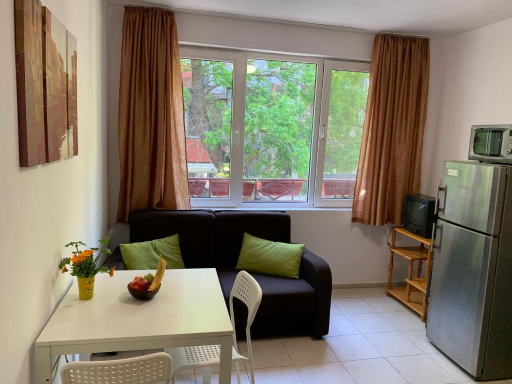 Samuil Apartments - Central Burgas photo 2