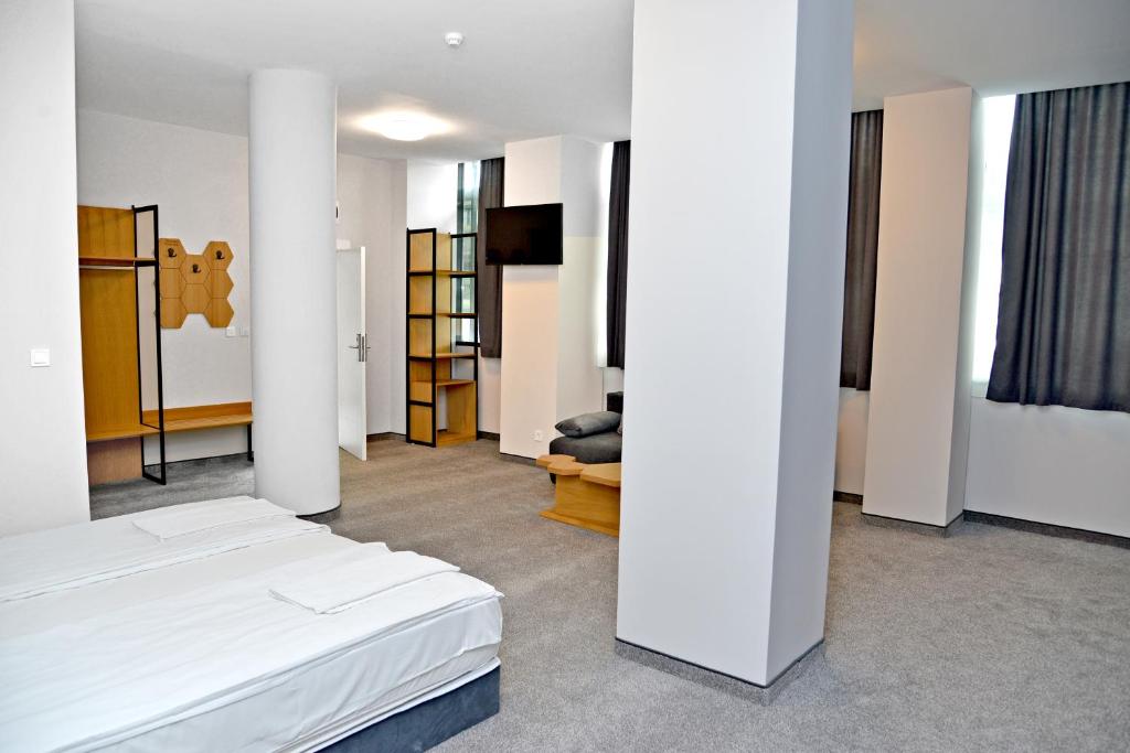Hotel Ricas photo 2