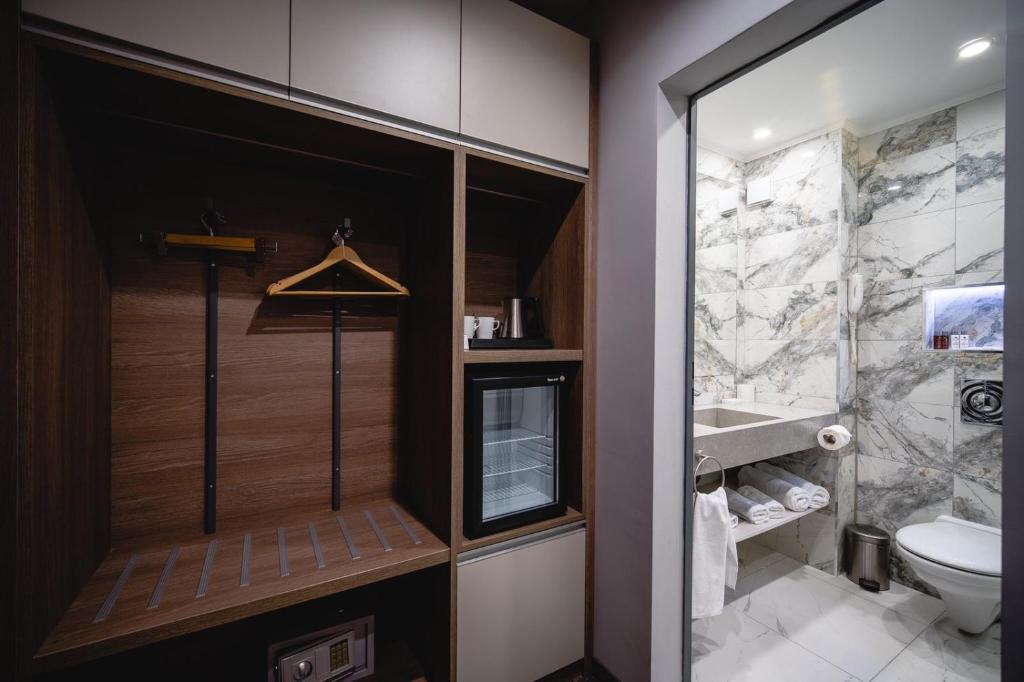 Saint George Hotel & Medical Spa photo 2