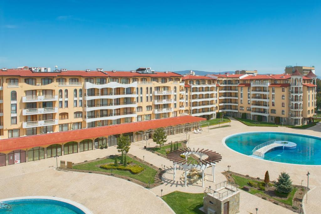 Royal Sun Apartments photo 2