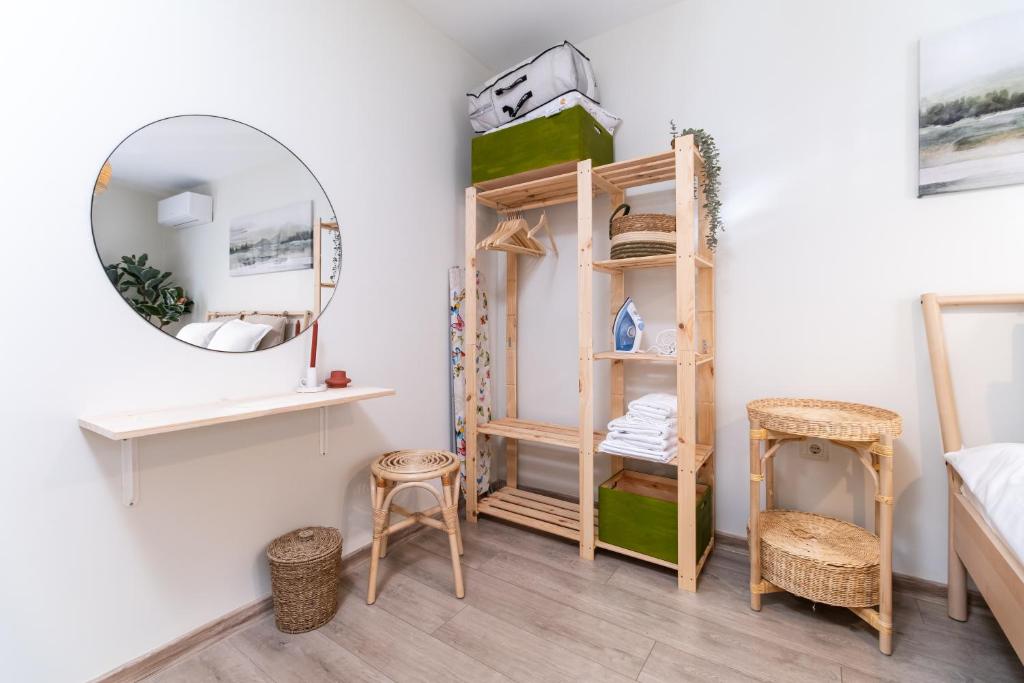 Stylish One-Bedroom Apartment photo 3