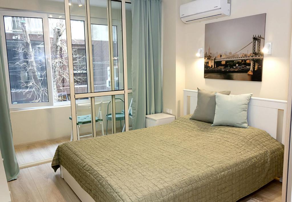 The Blue Apartment - 1BD with a Cozy Balcony by Flat Mаnager photo 2