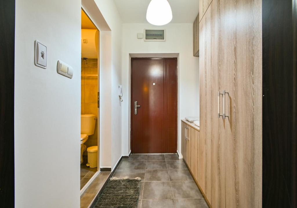 Studio 19 photo 2