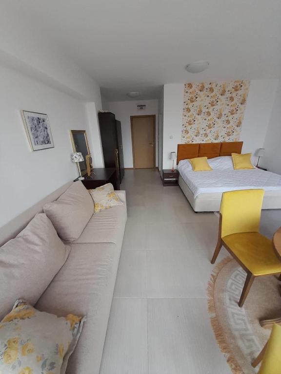 Top Studio in Big Kamelia Holiday Complex Sunny Beach photo 2
