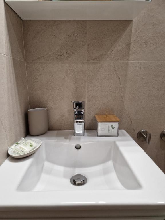 Sun Home in the Heart of Plovdiv - Central Location - Free Private Parking photo 3