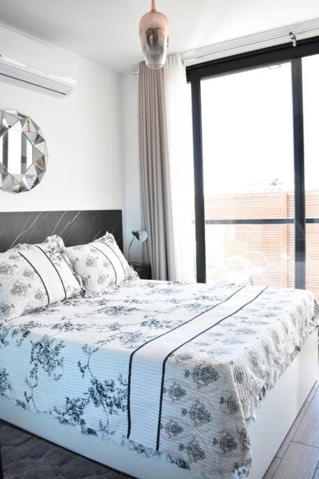 Monoambiente de lujo - Zona EQUIPETROL photo 2