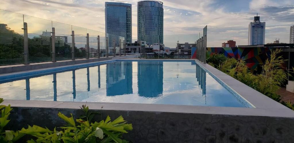 Studio amplio y comodo en Equipetrol