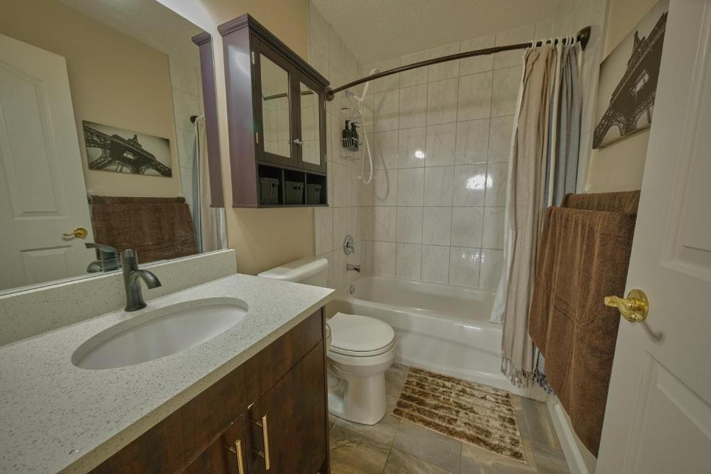 Il Veneto Sleeps 8 Cozy Classic Taste of Italy w IR Sauna 3BR2BAC-Air photo 3