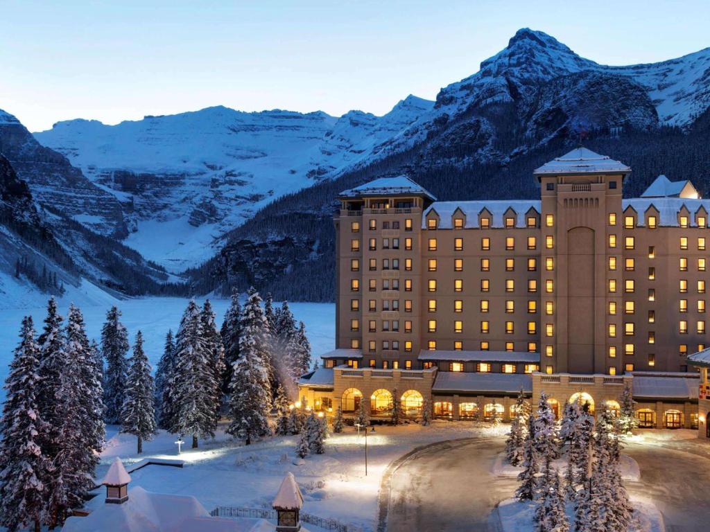 Fairmont Château Lake Louise photo 3