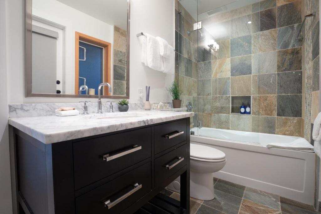 3BR in Whistler Creek Ridge photo 3