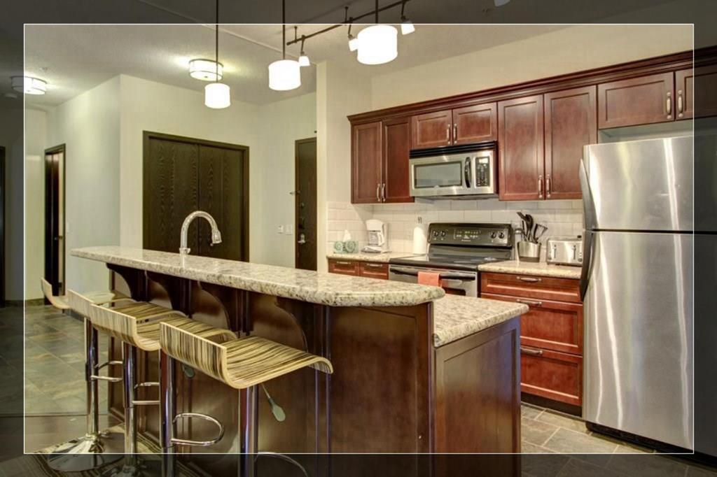 Booking.com: Hotels in Canmore. Book your hotel now!