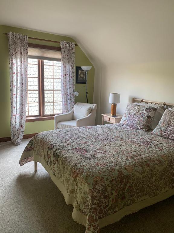 Cedar Gables Bed & Breakfast photo 2
